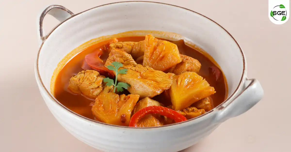 วิธีทำ แกงสับปะรด กับข้าวไทย สูตรโบราณ หอมหวานอร่อย